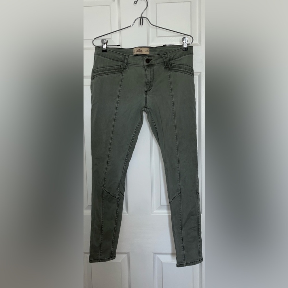 Hollister Women's Skinny Jeans in Olive Green